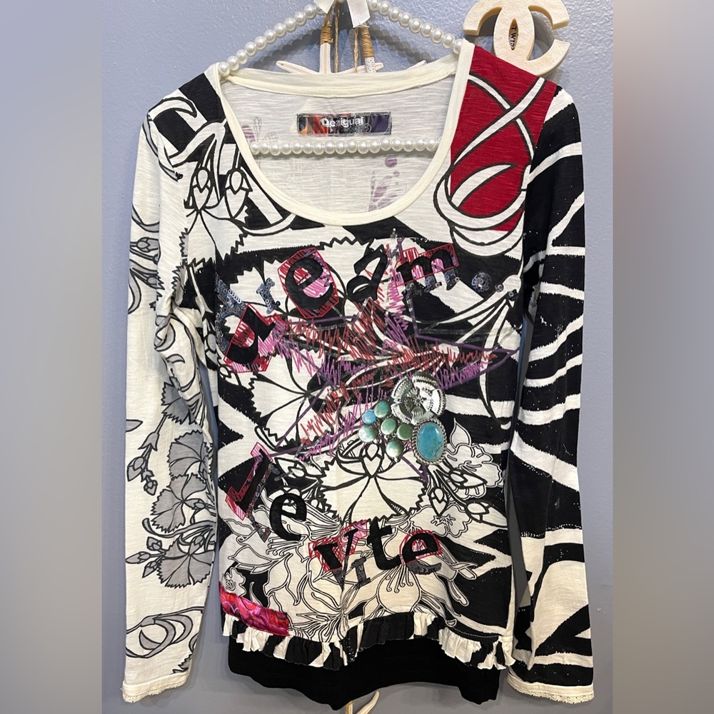 Desigual Long Sleeve Graphic Top — White, Black, Pink, Green, Turquoise - Picture 2 of 15